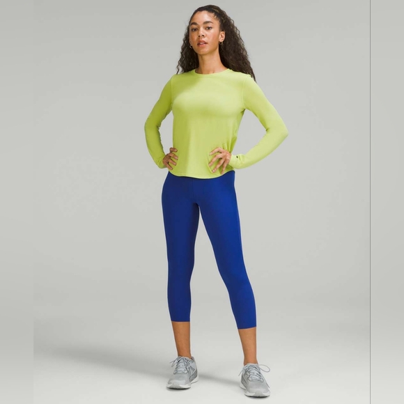 Lululemon Base Pace Crop - Picture 3 of 6